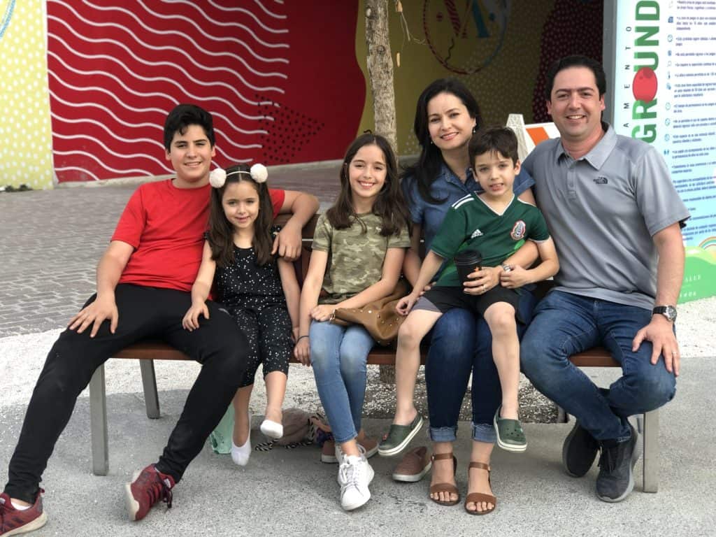 carlos beltran family